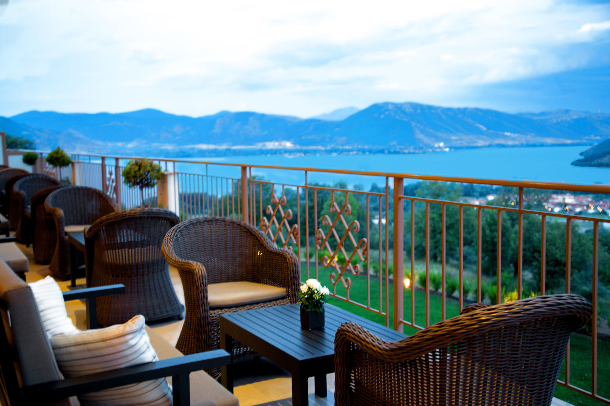 Hotel Enastron View